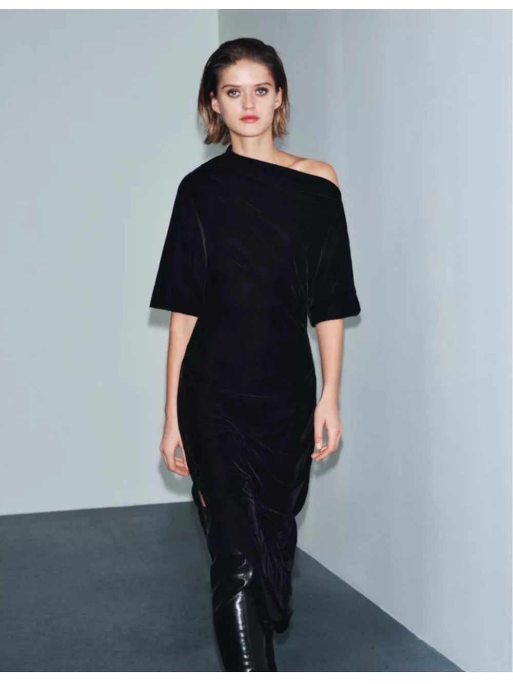 New with tags! Zara Black Velvet Shoulder Dress